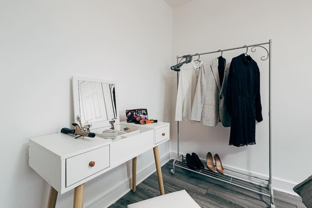 Park & Relax In 1Bd Central Liverpool Home Luaran gambar